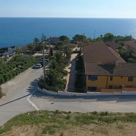 Vacanze Sul Mediterraneo Apartment *